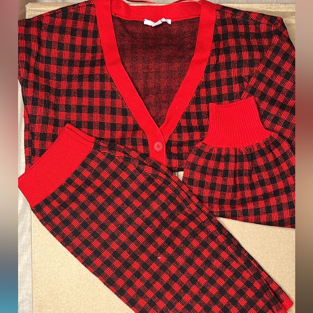 Women’s skirt and cardigan set